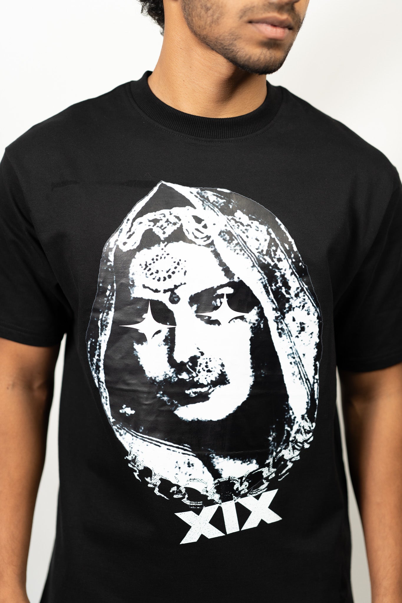 THE TRUST NO B TEE ( LIMITED PIECES )